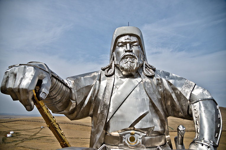 Их Эзэн Чингис хааны мэндэлсний ойн өдөрт зориулсан бүх үйл ажиллагааг цуцалжээ
