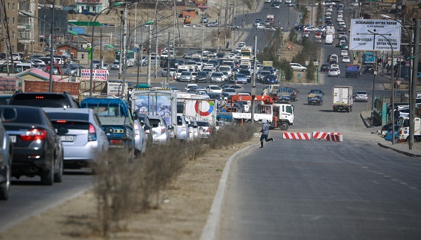  Гурвалжингийн гүүрний зорчих хэсгийн хөдөлгөөнийг өөрчилж, засварлана