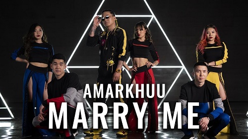 Дуучин Б.Амархүүгийн шинэ уран бүтээл ”Marry me”