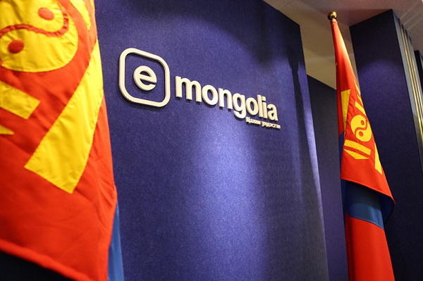 Эмч, эмнэлгээс иргэдэд олгодог лавлагаа, тодорхойлолтыг E-Mongolia системд оруулна